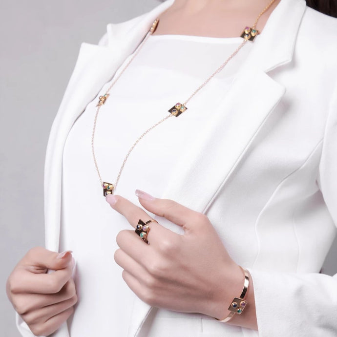 Durrana Necklace
